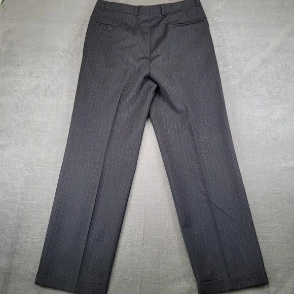 Hickey Freeman Canterbury Mens 2 Piece Suit 42L Gray Wool 35 Pleated Pants USA